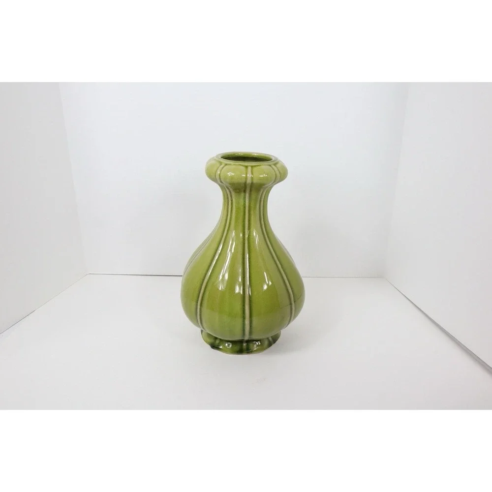 Vibrant MCM Green‎ Ribbed Variegated Vase with crazing 10.25 in